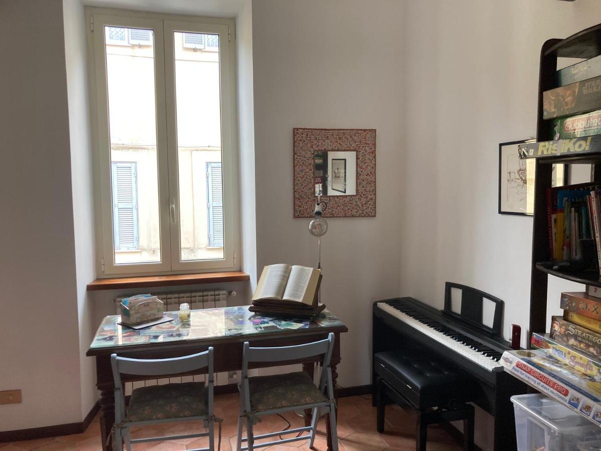 Апартаменты La Luce Del Borgo Кастель-Гандольфо Экстерьер фото