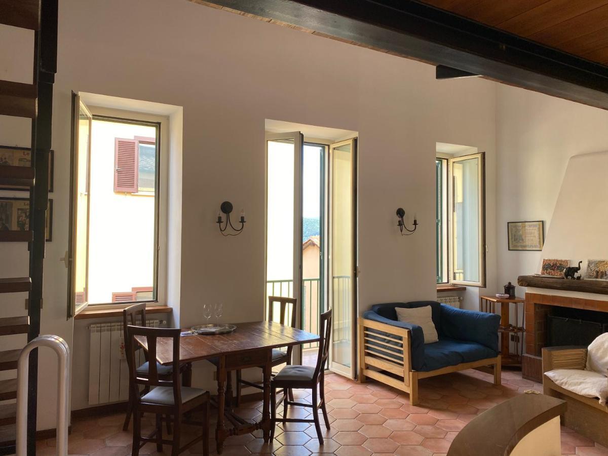 Апартаменты La Luce Del Borgo Кастель-Гандольфо Экстерьер фото